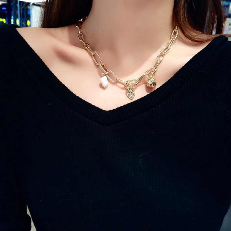 

Fashion Women Golden Necklace Drop Pendant About 51cm Women's delicate clavicle chain high quality T-shirt jewelry decoration