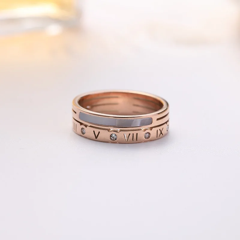 

2019 Roman Numeral Shell Crystal Inlay Ring Rose Gold Color Fashion Titanium Steel Jewelry Birthday Gift Woman Not Fade Weeding