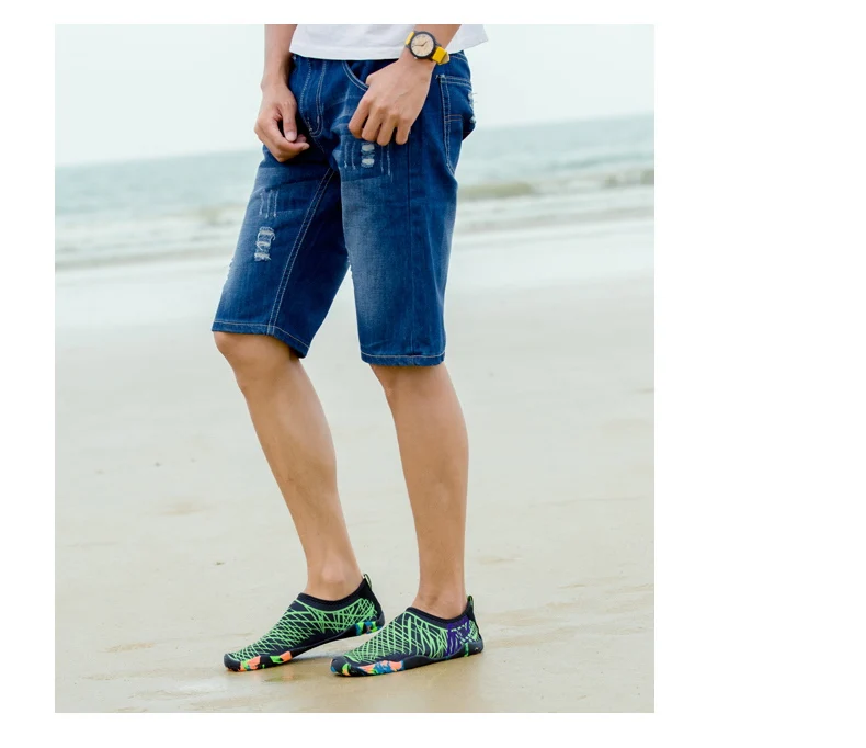 Clorts Water Shoes Men Quick-drying Beach Shoes Swimming Aqua shoes Lightweight Fishing Sneakers (27)