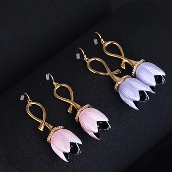 

Oumeifeng designer creative sweet flower series tulip lacquer inlay fashion model earrings girl