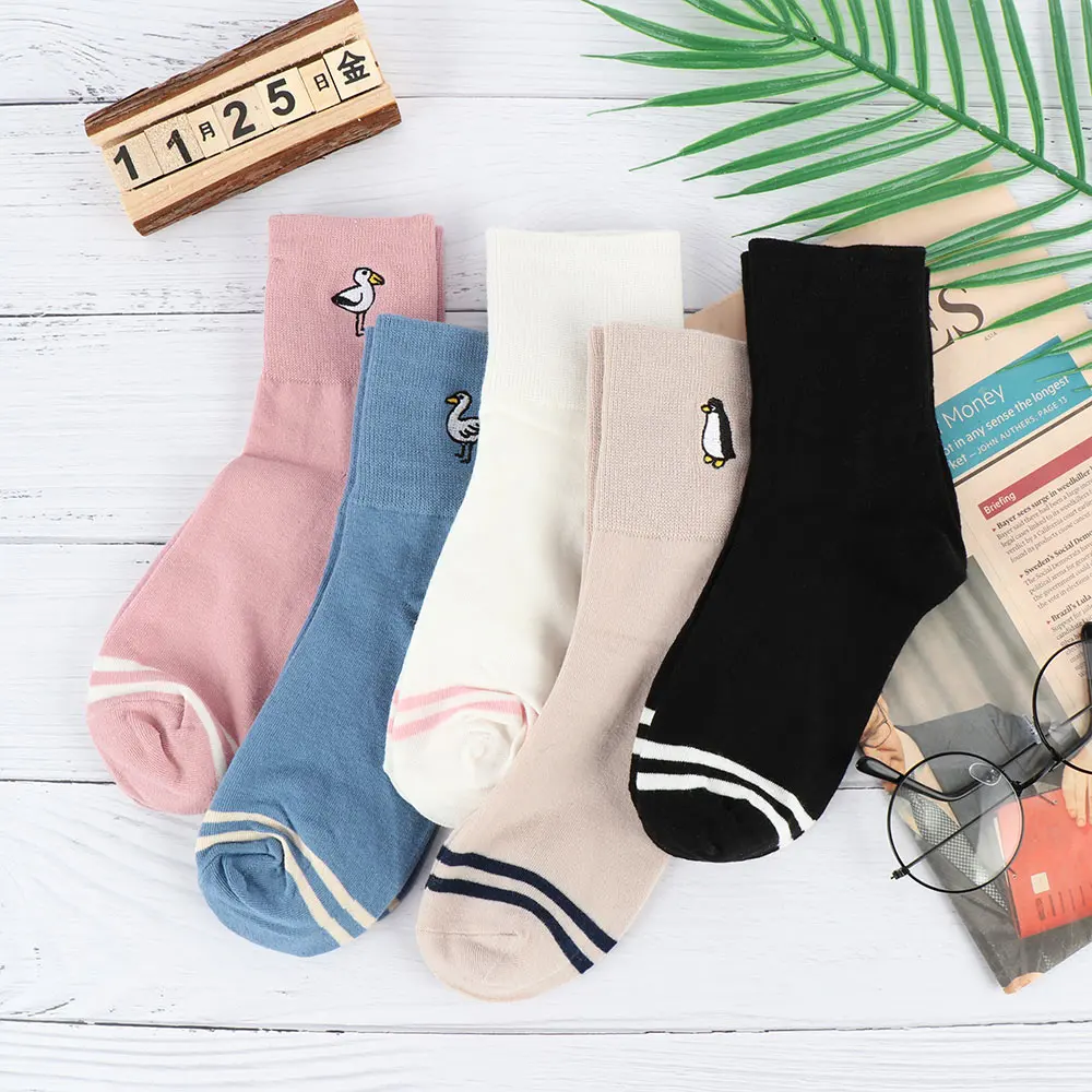

Lovely Cartoon Harajuku Female Socks Animal Pattern Cotton Soft Unisex Striped Warm Sock Breathable Funny Sock