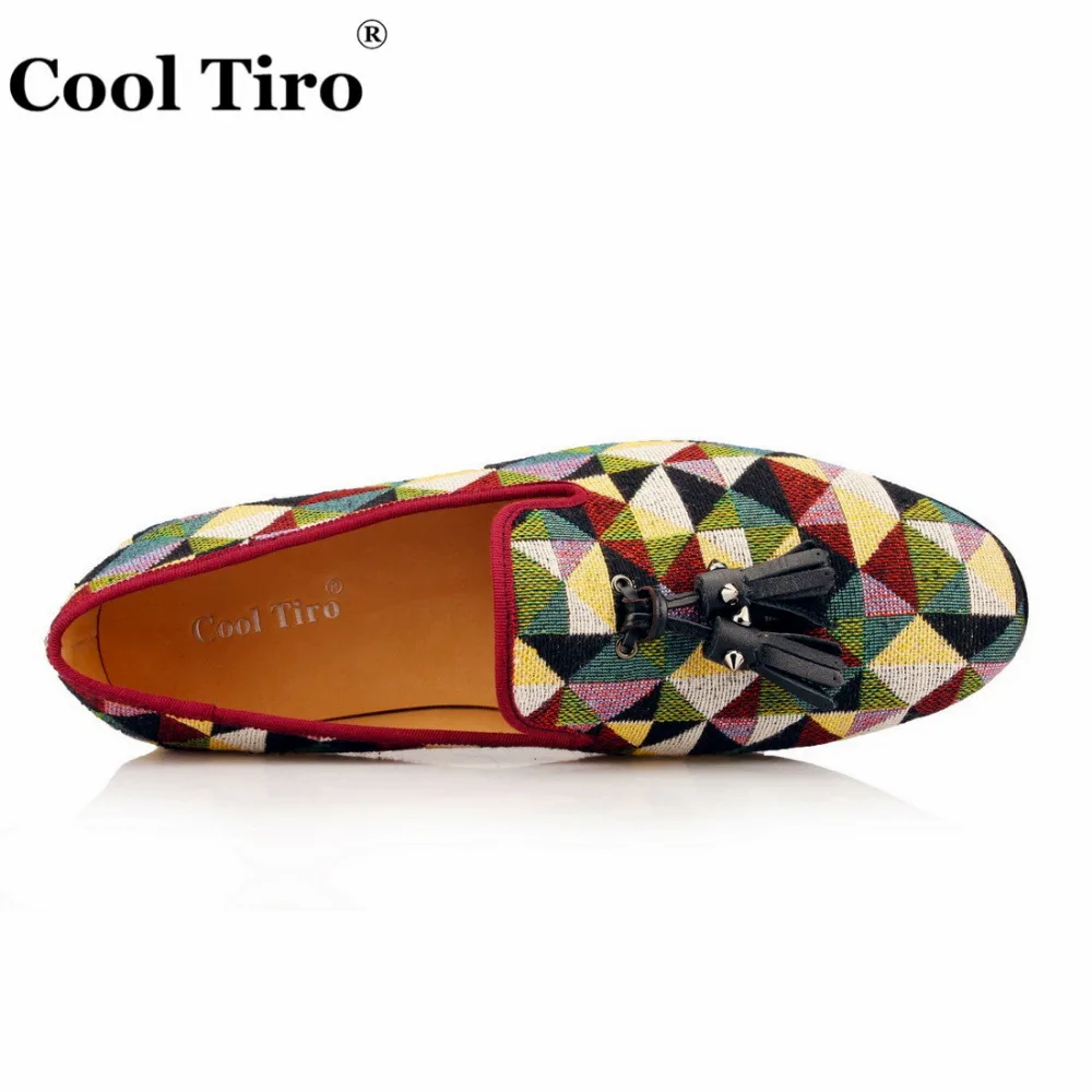 Men Loafers Tassel Slippers Flat  (11)