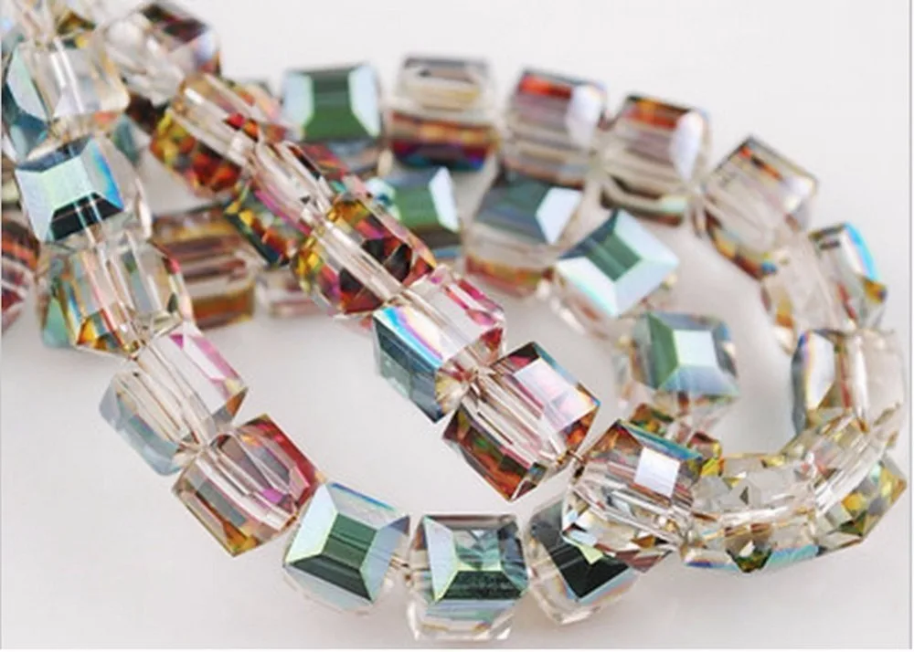 

50PCS Austria #5601 6mm crystal cube beads 72-84-6