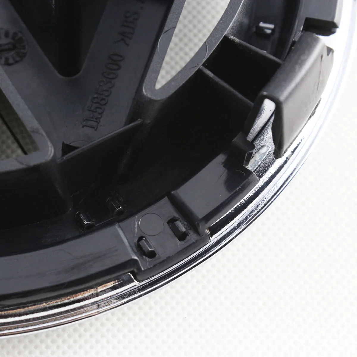 150MM Chrome 1K5853600MQH Front Radiator Grille Emblem Car Accessories For VW Volkswagen Golf Jetta Passat CC Tiguan R32 Rabbit