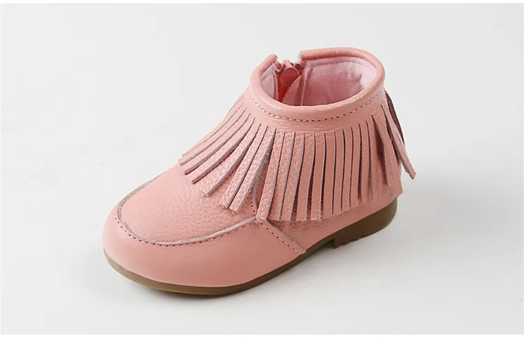 Новинка года; осенние ботинки с бахромой для маленьких девочек; модные однотонные мокасины из мягкой натуральной кожи; обувь принцессы; ботинки Moc