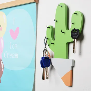 

1pc Creative Nordic Wooden Cactus Modeling Home Office Entrance Hall Key Hanger Living Room Decorative Storage Rack