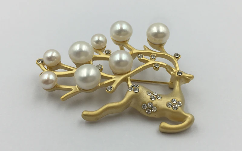 Milu deer christmas gift natural pearls brooch for women mum (8)