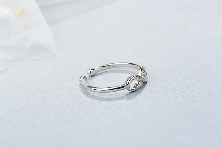 9701036589_1039125567