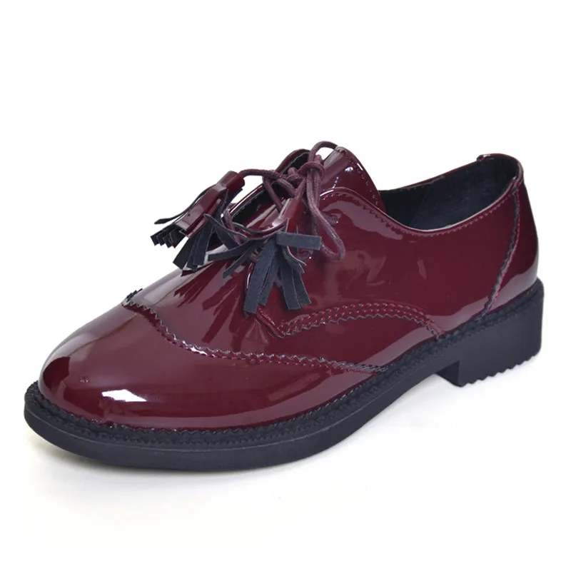 baratas Novo 2017 Doce Mulheres Sapatos Oxford Estilo Britânico Fringe Lace up Salto Baixo Primavera Sapatos para Mulher negra vinho vermelho