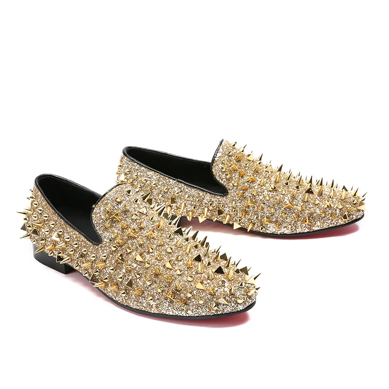Svonces Shiny Gold Spiked Rivets Loafers Men Casual Shoes Red