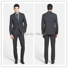 Шерсть, темно-серый цвет, две пуговицы с отворотом, две части(куртка+ черный), дизайнерские костюмы для мужчин