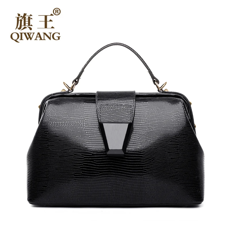 Luxury Brand Handbags Women Bags Fashion Setting Bag Qi Famous Brand Handbag Doctor Bag Black Lizard Pattern Wood Belt Leather Bags Expensive Cow