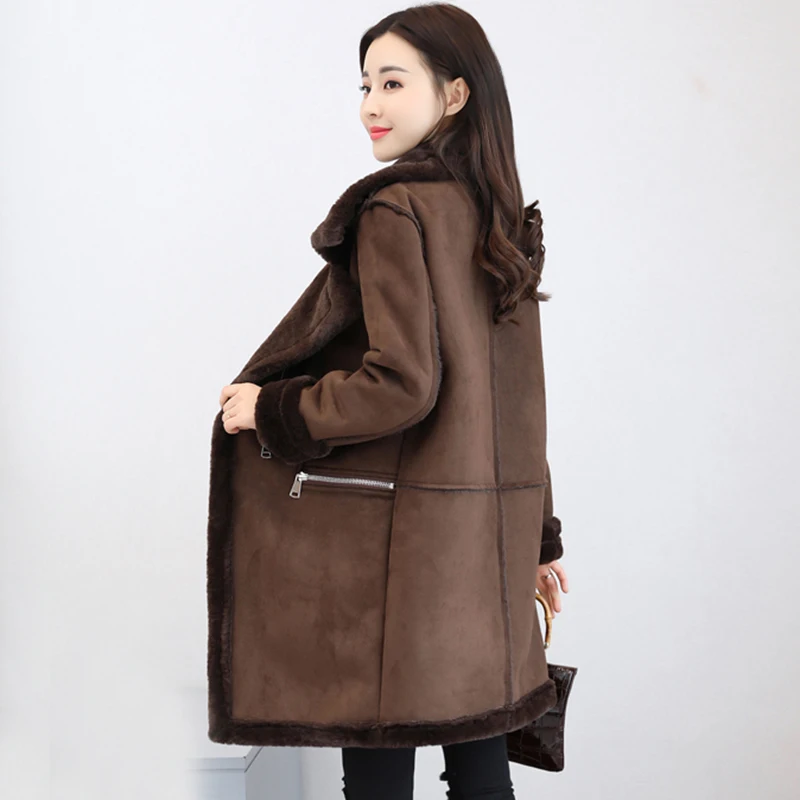 2018 winter Women Suede Leather Coats Long Trench Coats Female Velvetfull Turn-down Collar Fashion Slim PU Warm Jacket QH1231