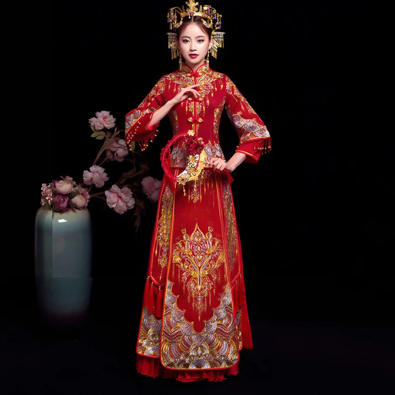 Bride Embroidery Cheongsam Vintage Chinese Style Wedding Dress Lady