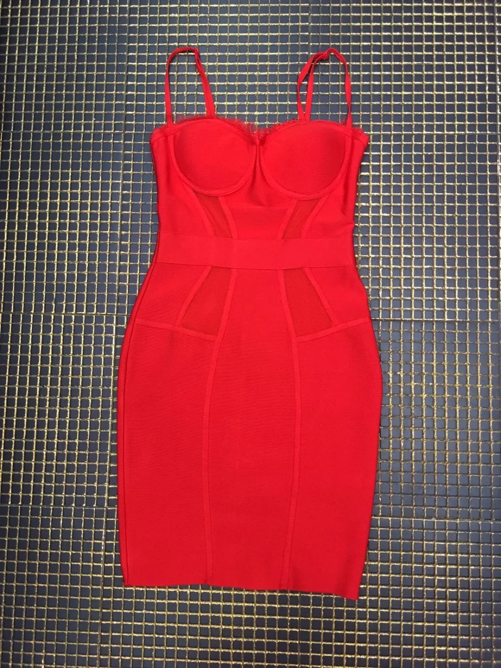 Кружевное выше колена без рукавов сексуальное женское вискозное Новое поступление облегающее черное синее красное повязное платье