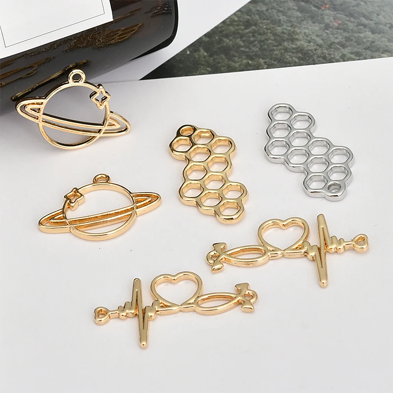 

New arrived 50pcs/lot cartoon geometry/heart shape alloy gold-color floating locket charms diy jewelry pendants accessory