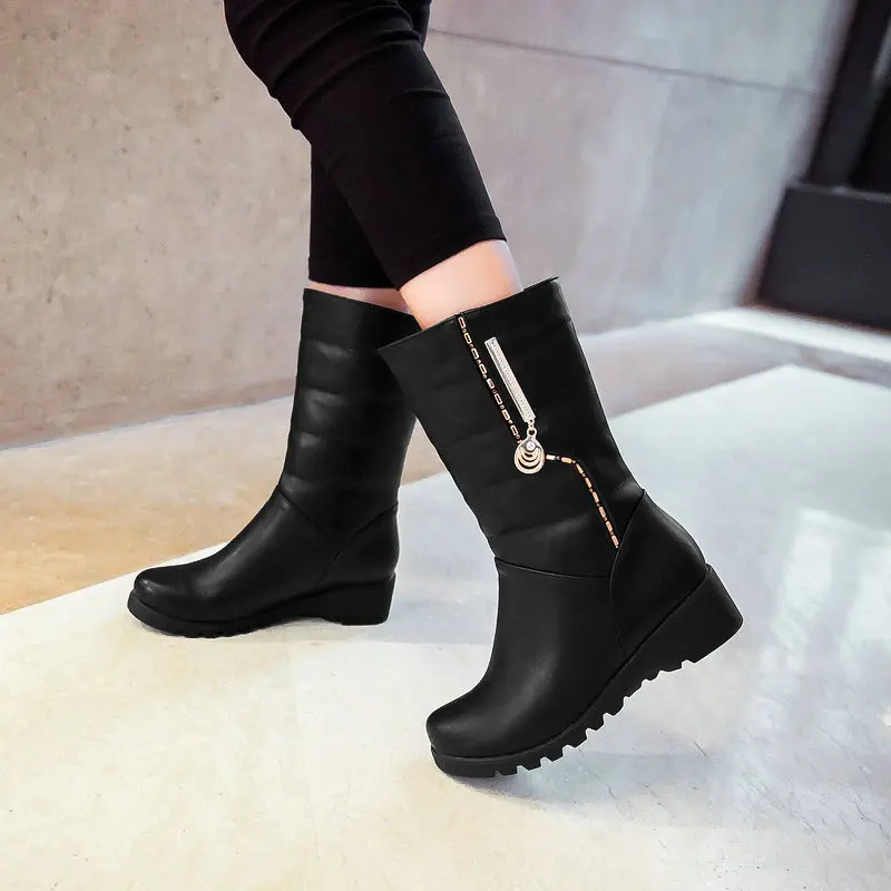 

Slip On Wide Calf Riding Boots Thick Heel Woman Winter Mid-calf Boots