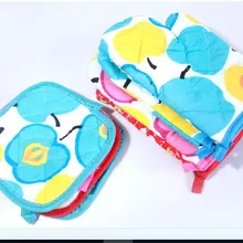 2 шт. перчатки для микроволновой печи и изоляционный коврик набор хлопчатобумажные изоляционные Нескользящие перчатки уплотненные высокотемпературные печи Mitt