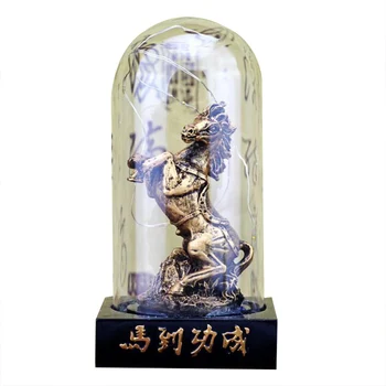 

Classical Horse to Success Ornaments Desktop Crafts Creative Resin Light Decoration Home Office Study Room Decor Blessing Gifts