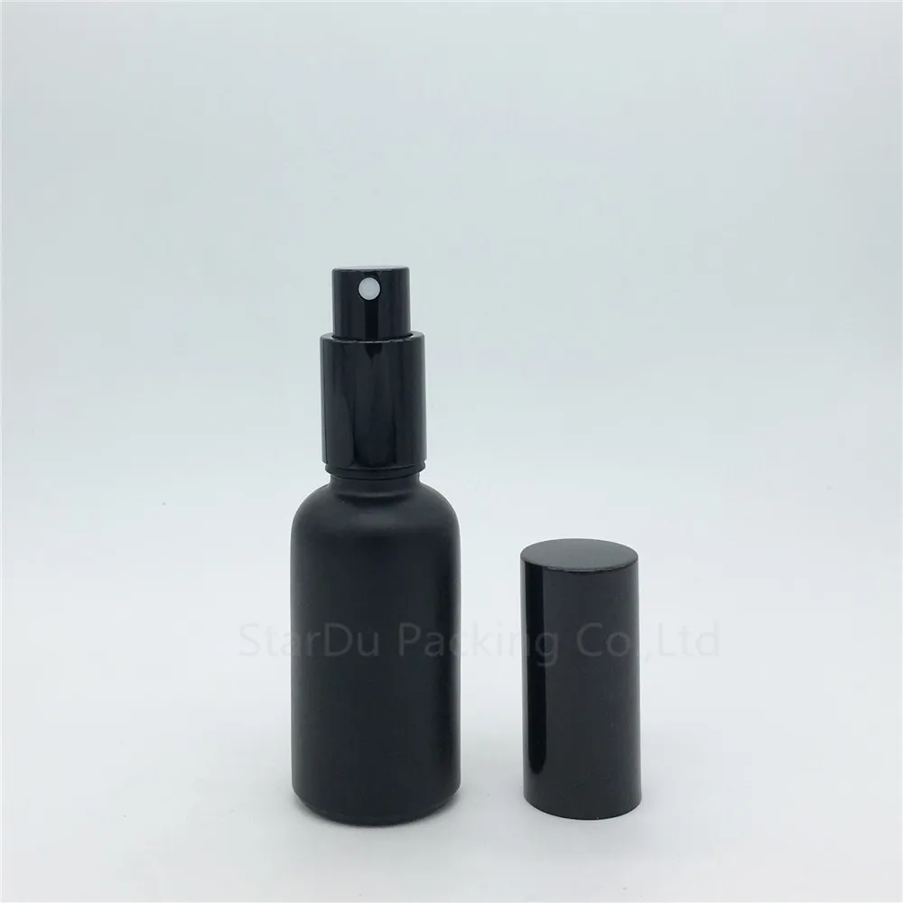 bouteilles de parfum en verre givré noir de avec pulvérisateur en bouteilles essentielle de