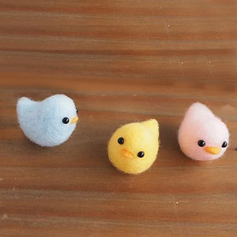 Non-Finished Cartoon Cute Lovely 3 pcs Chick Wool Needle Felting Toy Doll Wool Felt Poked Needle Kit DIY Package Non-Finished