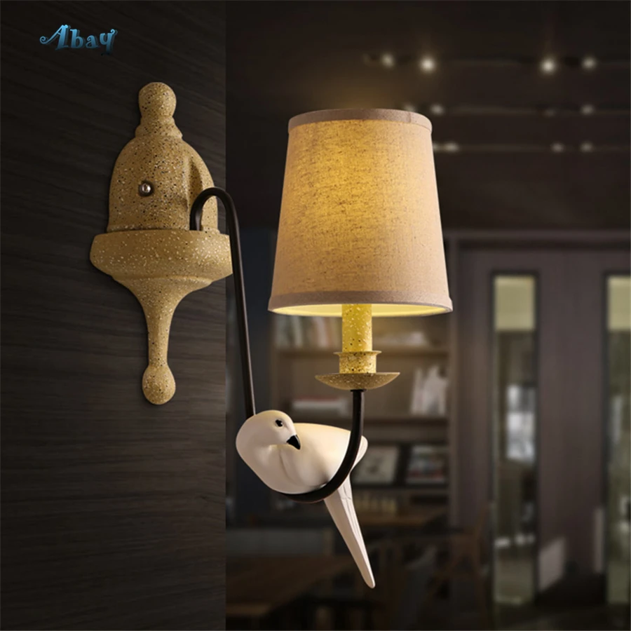 

American Garden Resin Bird Wall Lamps for Corridor Aisle Home Deco Bedside Lamp Dining Room wall light living room decoration