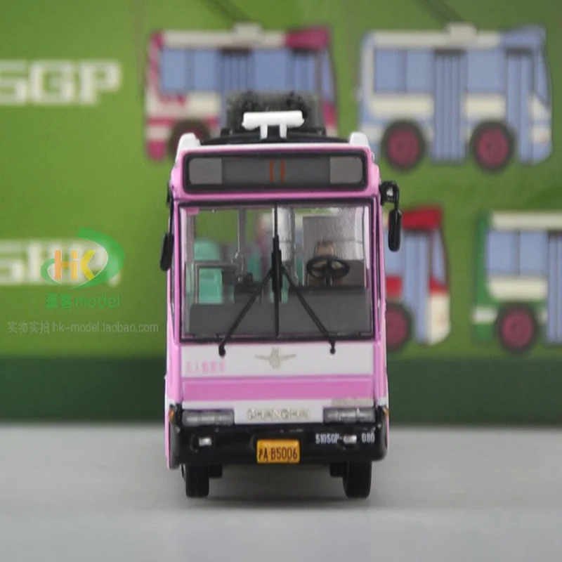 

1/76 Simulation Shanghai 49 Bus KA6105HP-1-1997 Collection Display Model Alloy Die-casting Vintage Square Head Tram