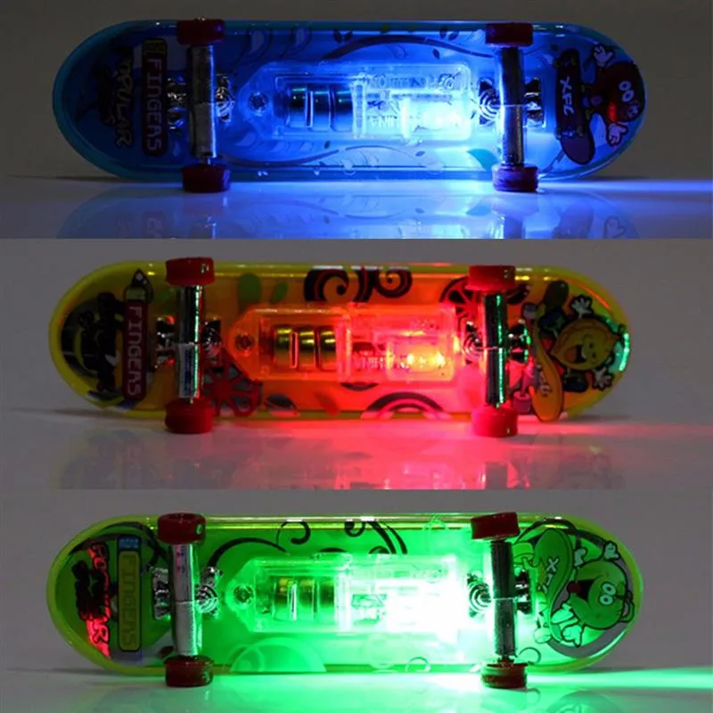 Оригинальная упаковка, 4 шт., FSB Toy для скейтборда с инструментами и запасными компонентами в случайном цвете