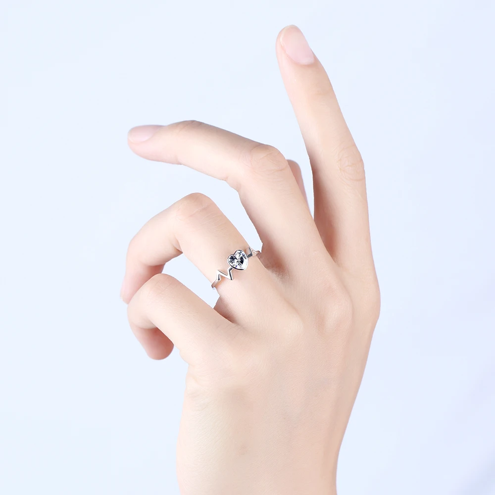 moissanite-engagement-ring (6)