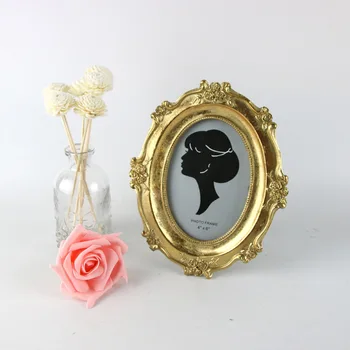 

European-style Classic Retro-wood-like Carved Oval Photo Frame, Furniture Soft-mounted Photo Frame Home Decoration