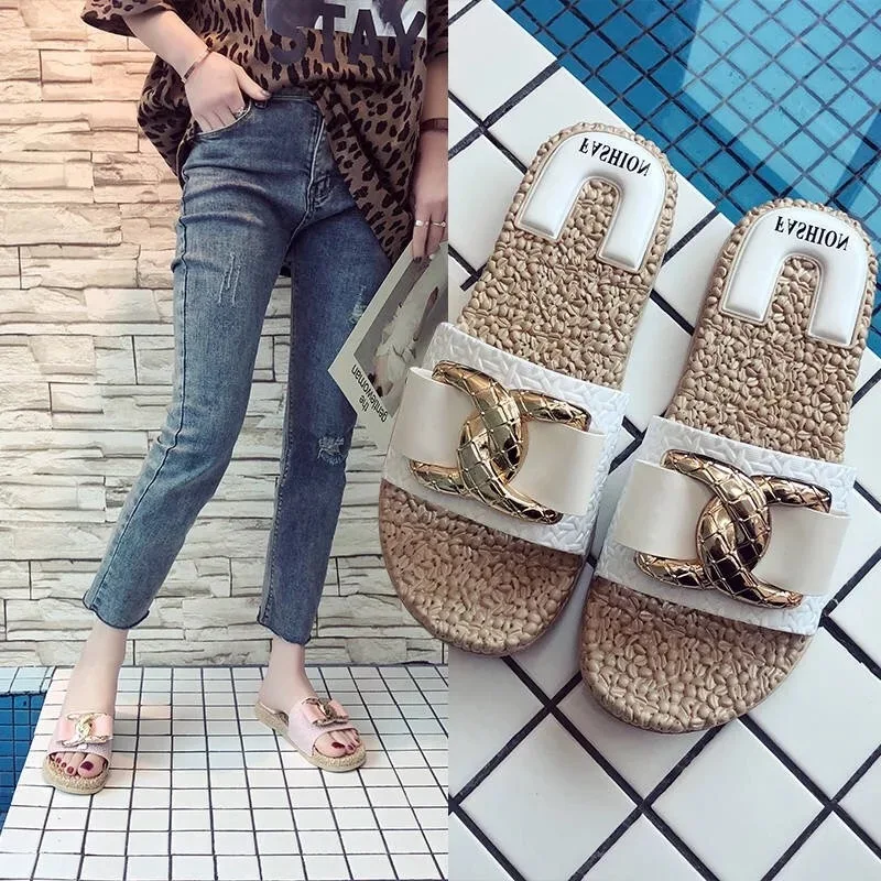 

2019 double C slippers women summer Korean outdoor sandal net red metal buckle wild sandals letters buckle beach slippers