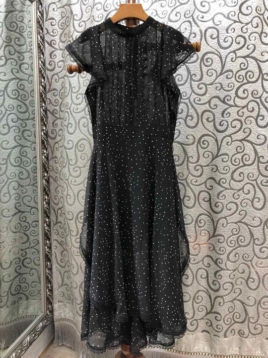 

A Perspective of Long Dress 602 with Wave Point Printing of Summer New Female Collar in 2019