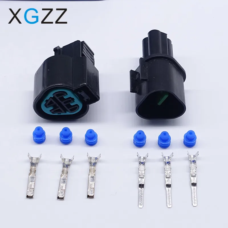 

5 Sets KUM PB625-03027 Female 3 Pin Auto Connector Headlight Socket