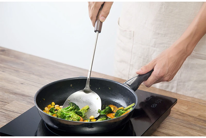 TUUTH 1Pcs Stainless Steel Cooking Tools Wooden Handle Spatula Colander Spoon Potato Presser Dinnerware Tableware Kitchen Tools B3