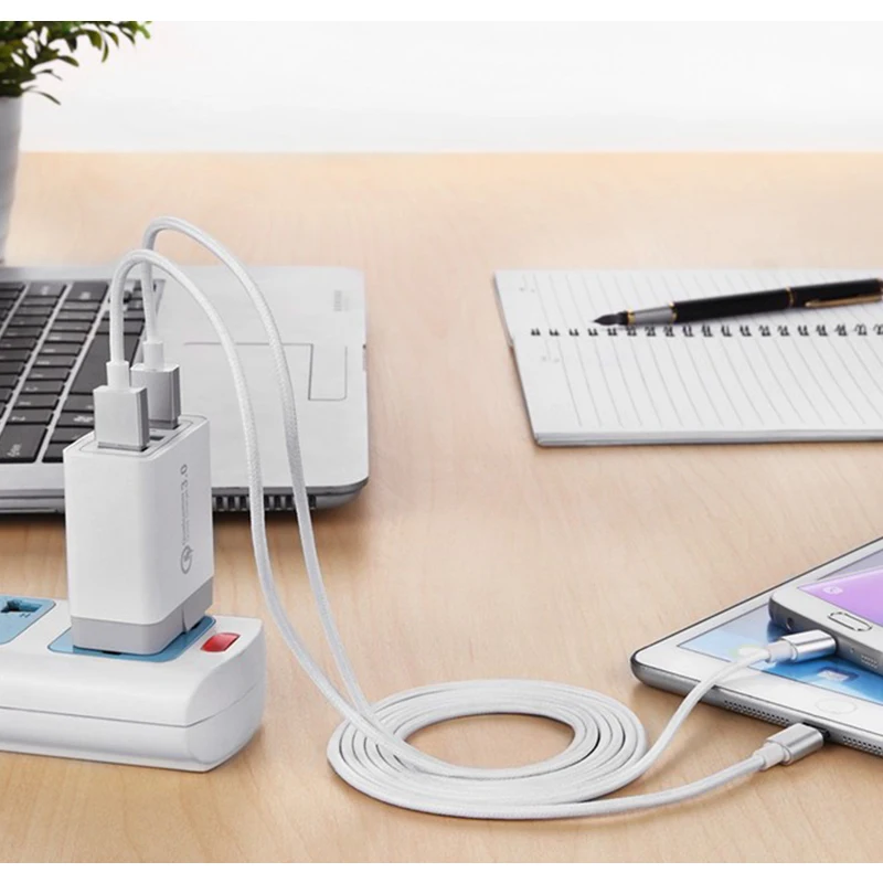 

3 Ports USB Wall Charger QC3.0 Quick Chargers 5V/2.4A Fast Charging for Samsung Xiaomi Huawei iPad iPhone X Xs XR 8 Adapter