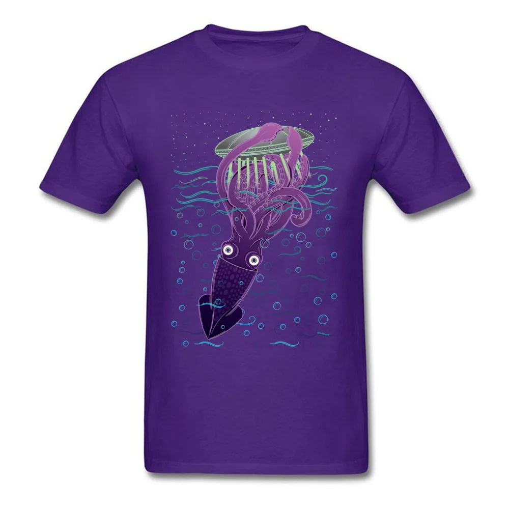 2018 Discount Men's T Shirt Giant Squid Vs. UFO Summer Tops Shirt 100% Cotton Fabric Short Sleeve Print T Shirt O Neck Giant Squid Vs. UFO purple