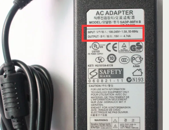 

AC Adapter 90W 19V 4.74A for Samsung NP500P4C NP 700Z3C NP700Z5C NP700Z7C Notebook AA-PA1N90W,AD-9019SL