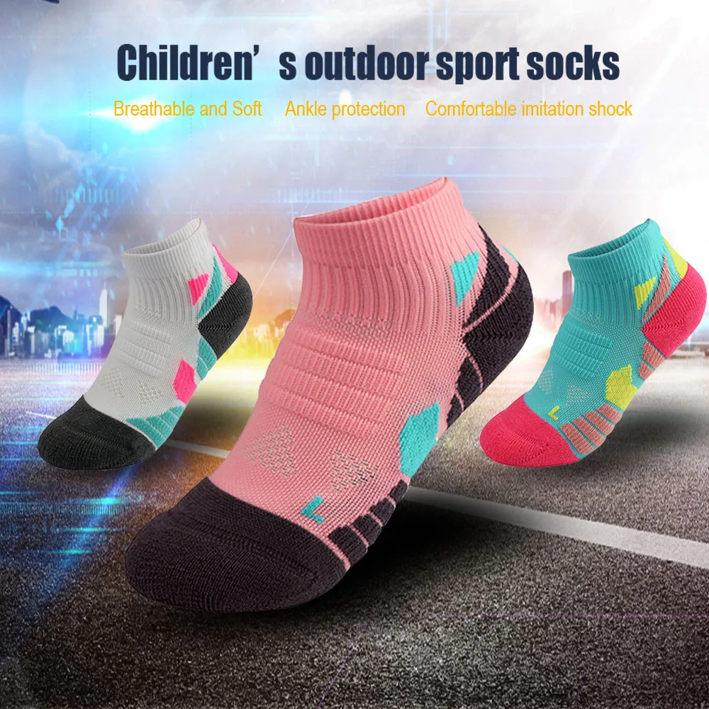 UP GRADE 1Pair/Lot Children Running Sport Socks Cycling Basketball Breathable and soft Ankle Protection Comfortable Socks