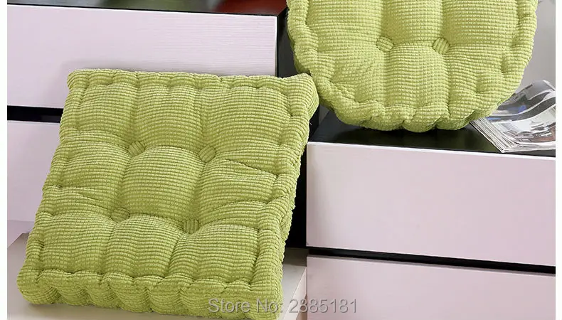 Corn-Cushion-790-02_02