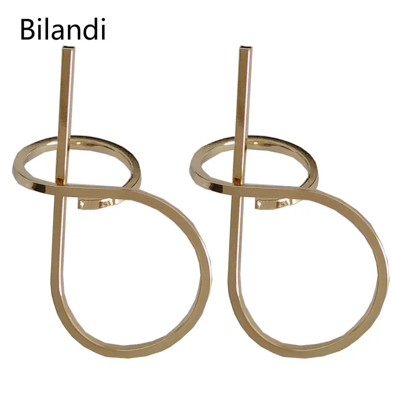 

European And American Fashionable Irregular Metal Earrings With Minimal Earrings For Women