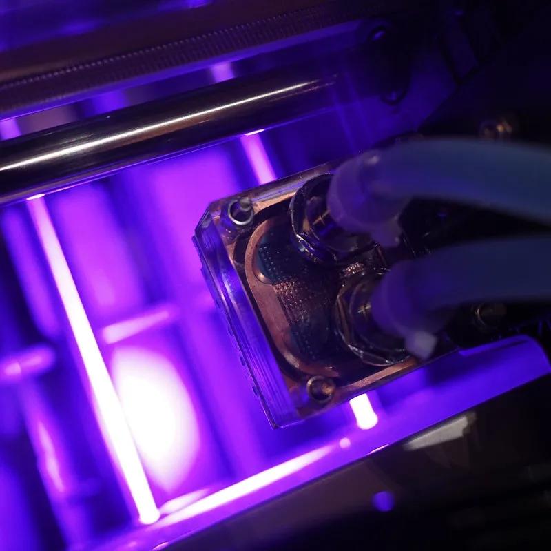 UV05