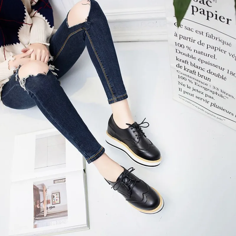 COOTELILI Women Flats Brogue Shoes Fashion Creepers Shoes Woman PU Leather Creepers 4cm heel Platform Women Shoes 35-39 (2)