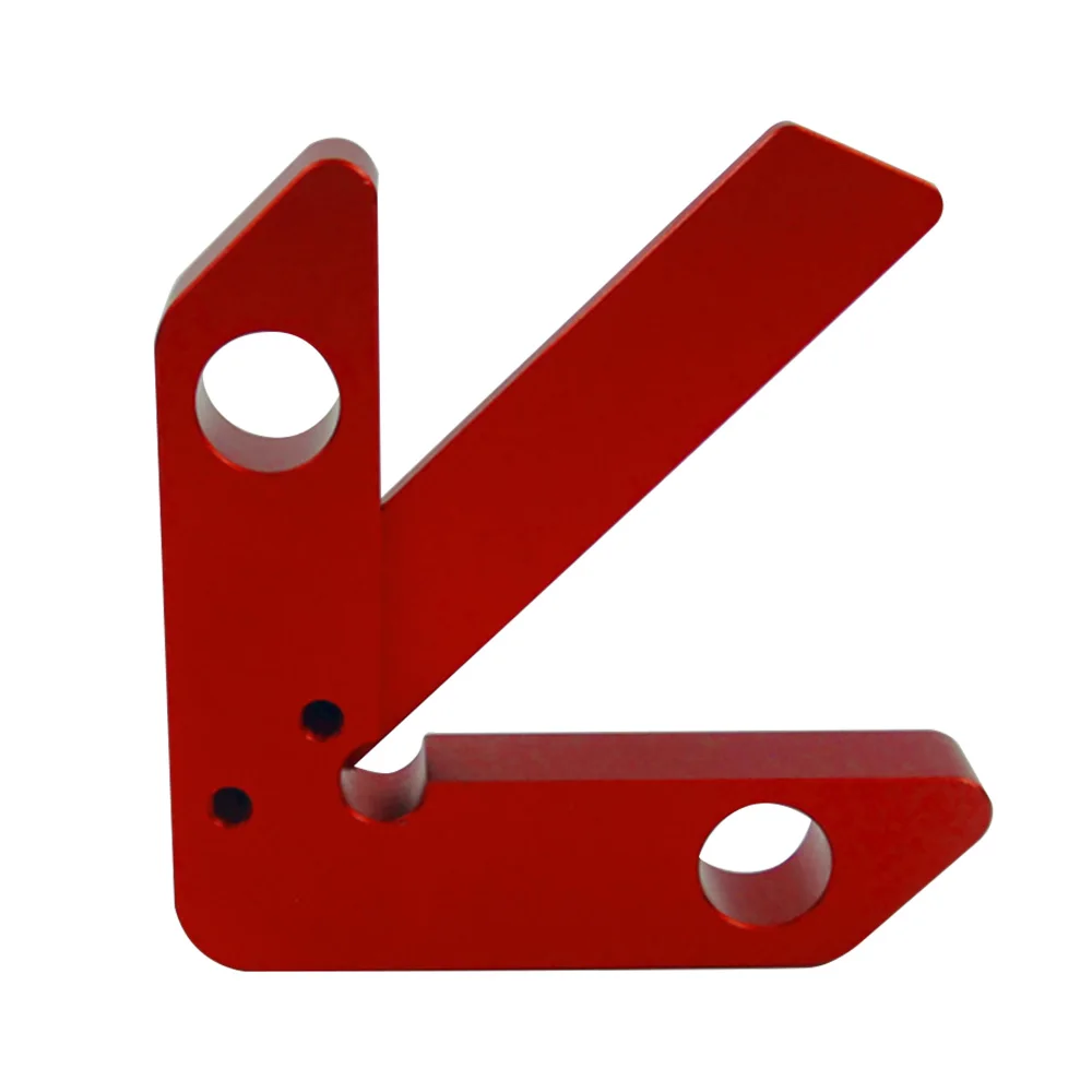 B (4)