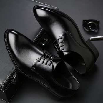 

2020 Hot Men's Leather Formal Shoes Oxfords Vintage Business Elegant Shoes Work Christmas Party Dress Shoes 1