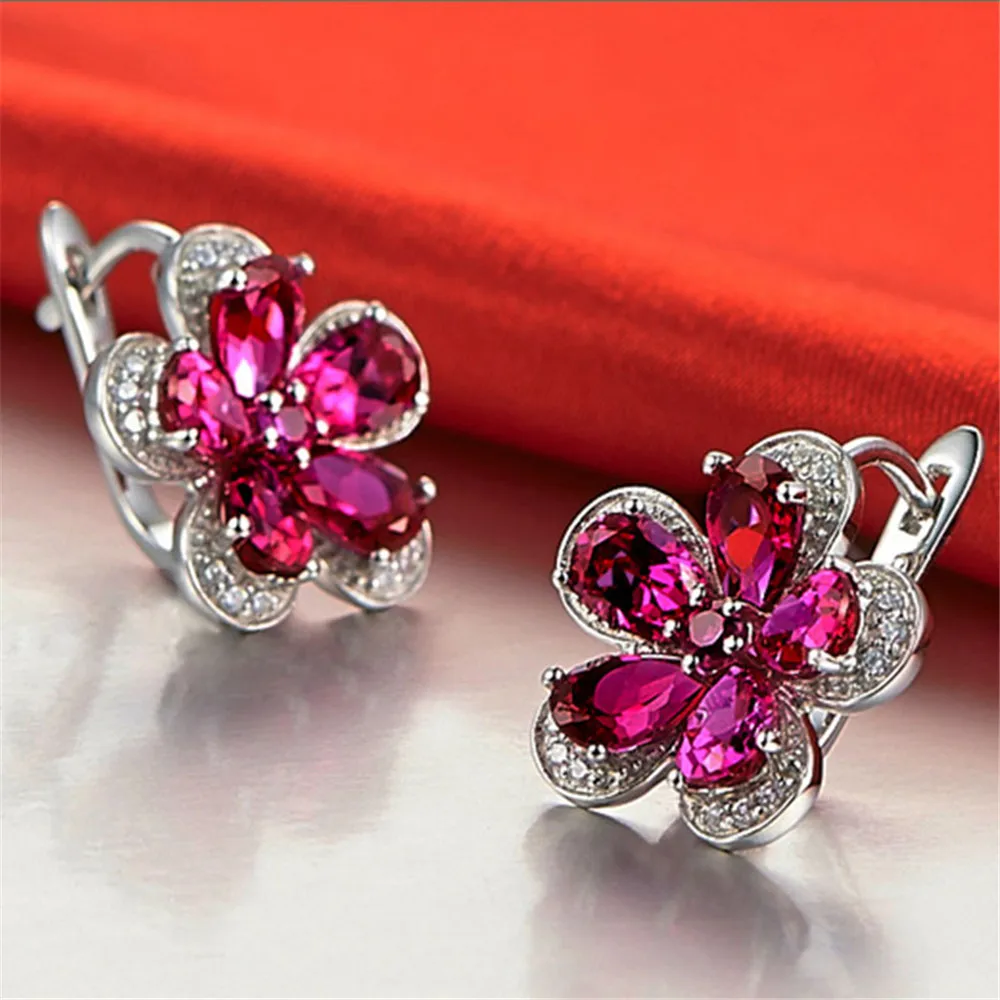 stud earrings