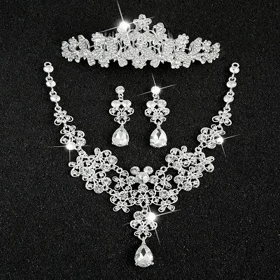 Hot Sale Sliver Plated Rhinestone Crystal Necklace+Earrings+Tiara 3pcs Jewelry Set For Bride Bridal Wedding Accessories (5)