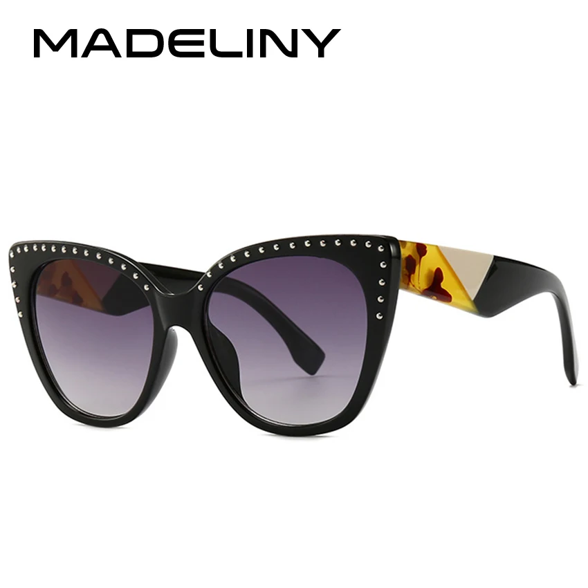 

MADELINY 2019 New Rivet Decoration Cat Eye Sunglasses Women Brand Design Fashion Big Frame Vintage Female Sun Glasses MA222