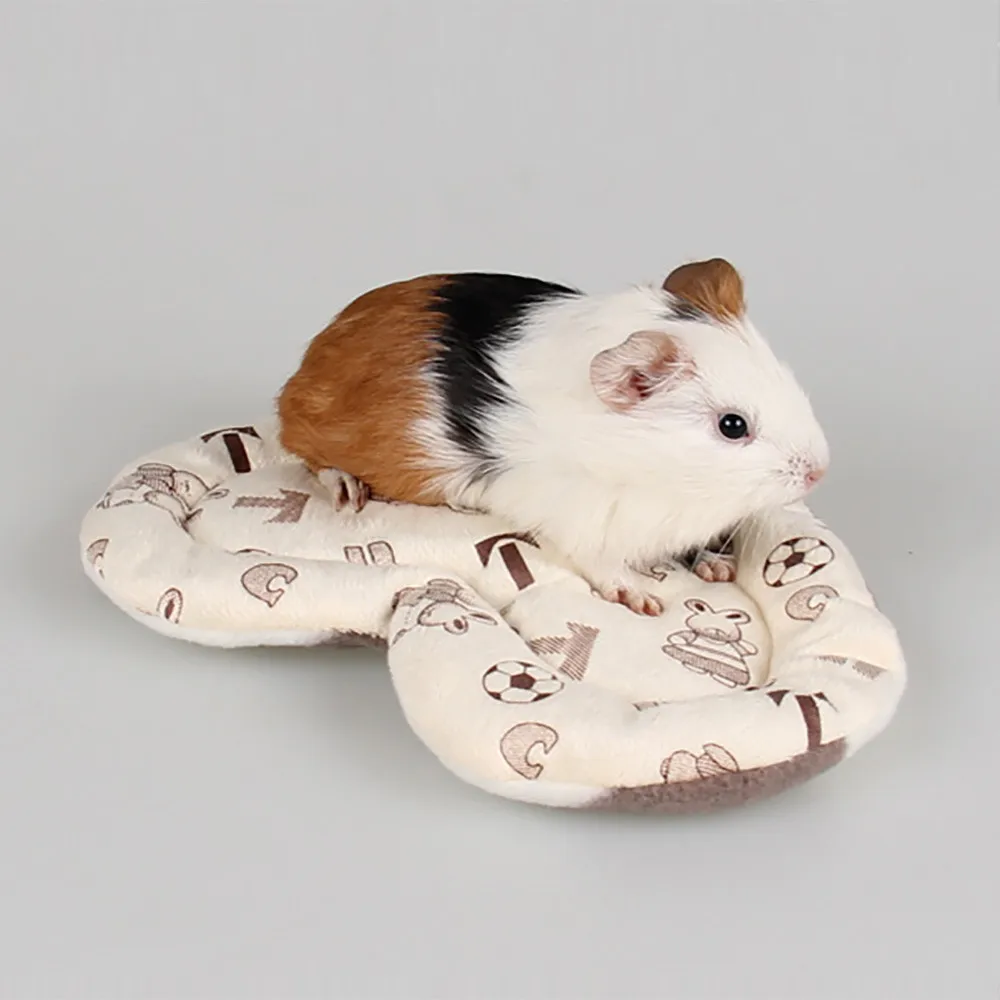 Love Fleece Guinea Pig Hamster Bed Winter Warm Small Animal Cage Mat