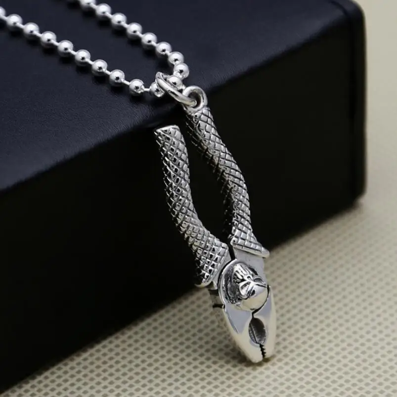 

925 Sterling Silver Jewelry Skull Pliers Creative Pendant (FGL)