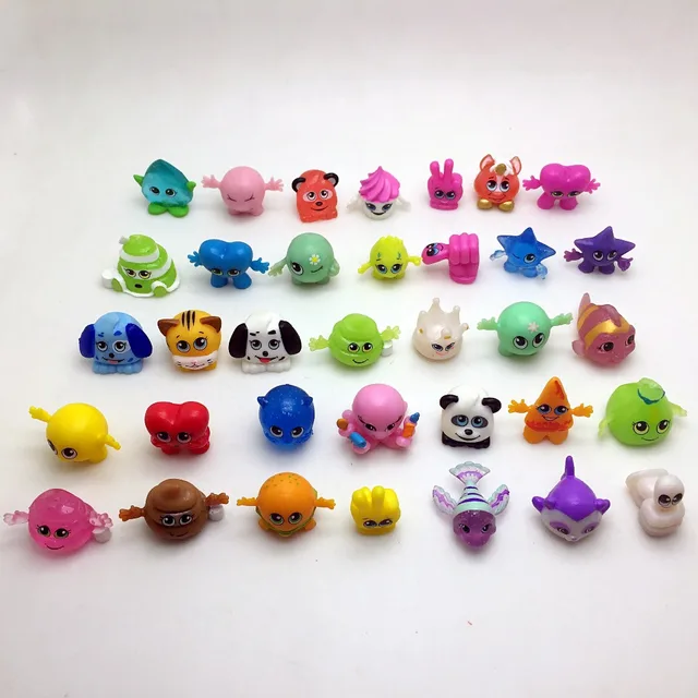 50pcs/lot cartoon mini doll toys popular kids toys gift Small mini toys